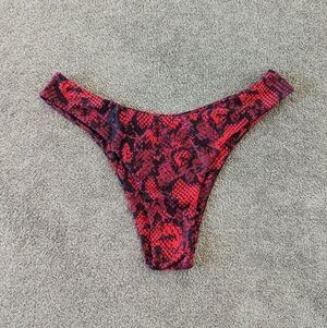 Zaful Women's Bikini Bottom, Size US 6 / EU 38, Red and Black Snake Print
